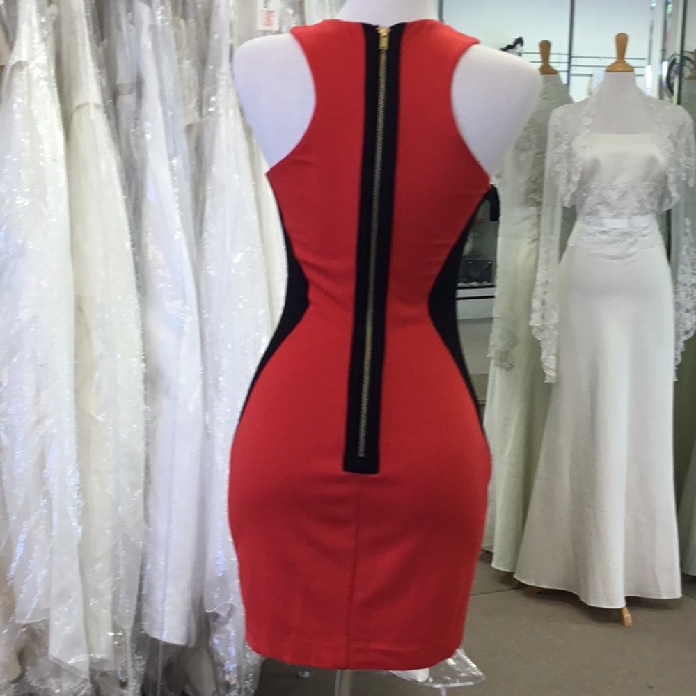 Women’s Short Bebe Dress - Picture 2 of 5
